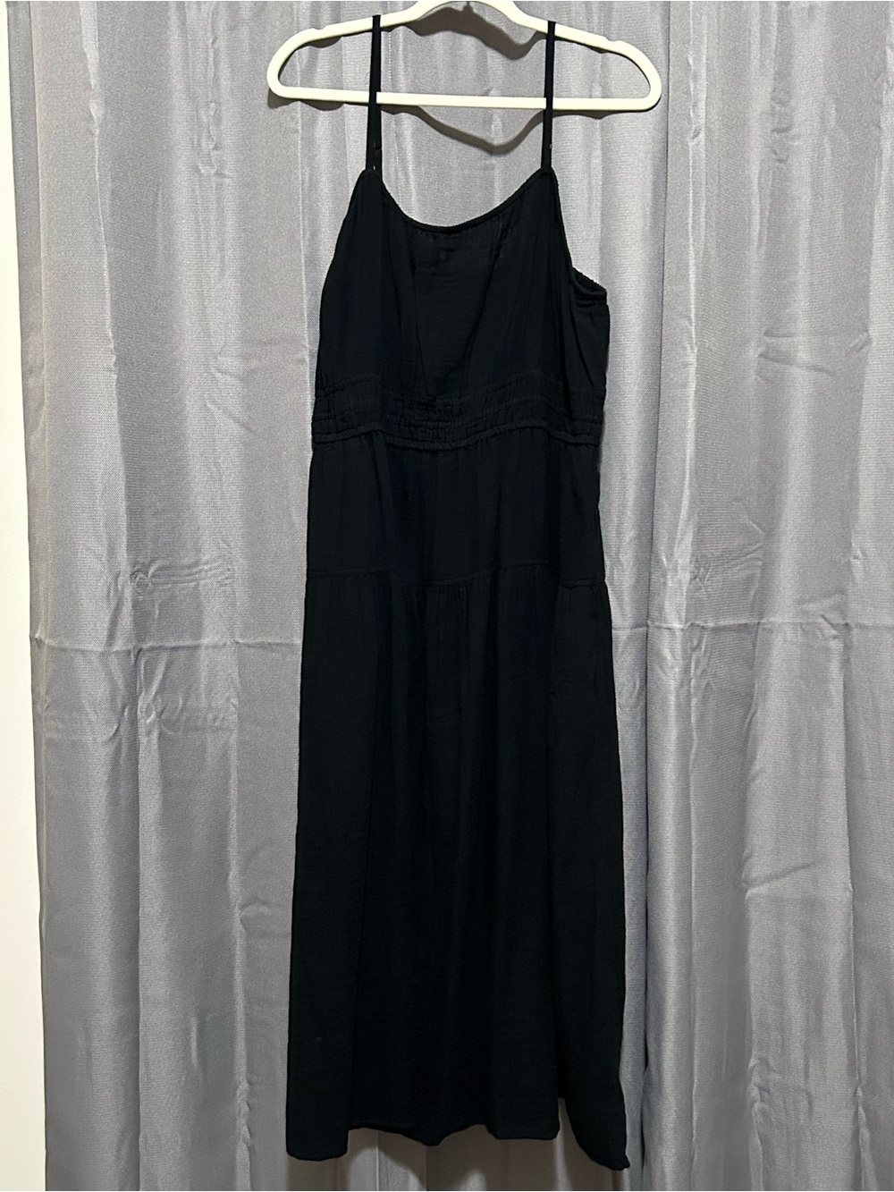 Old Navy Black Midi Spaghetti-Strap Dress